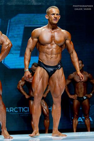 CLASSIC PHYSIQUE 178